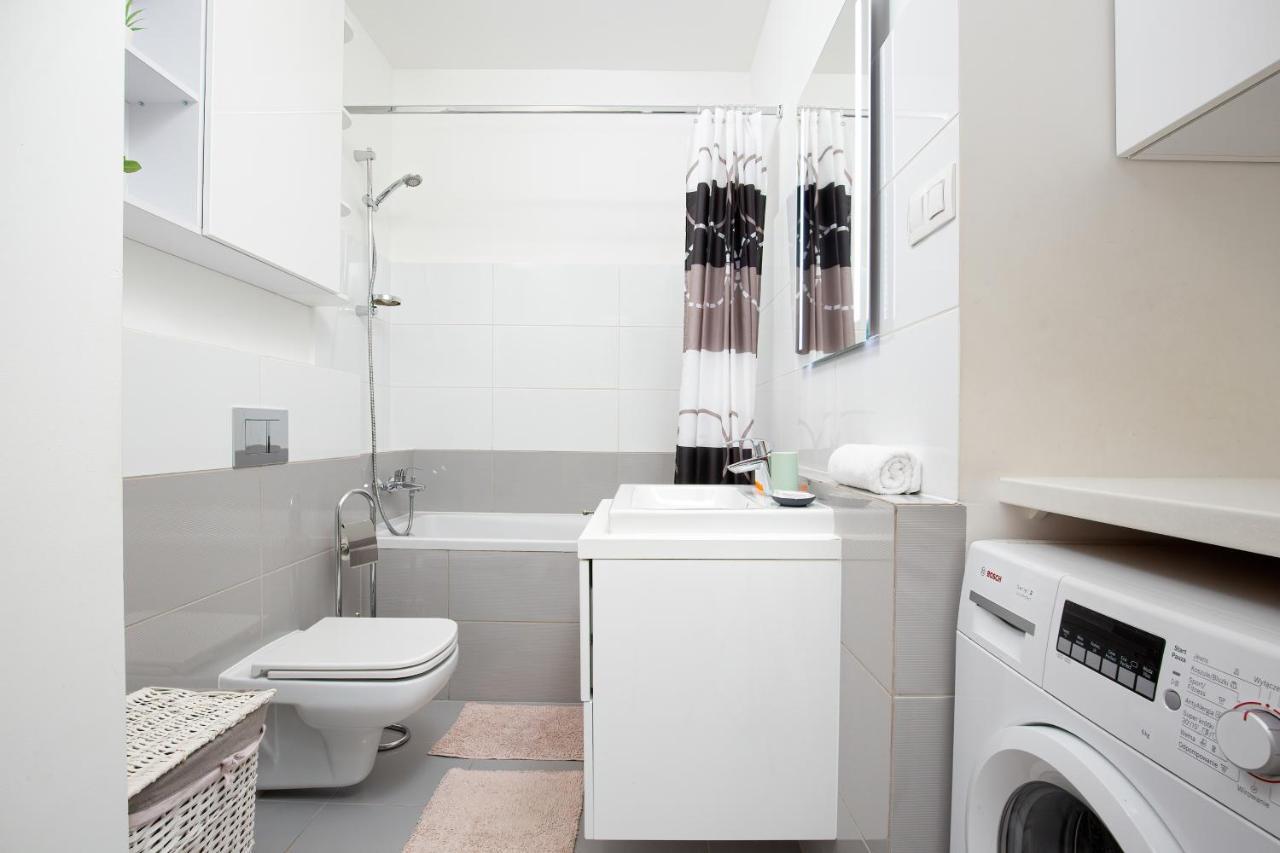 Espace Wilanow Apartments By Noclegi Renters Varsovie Extérieur photo